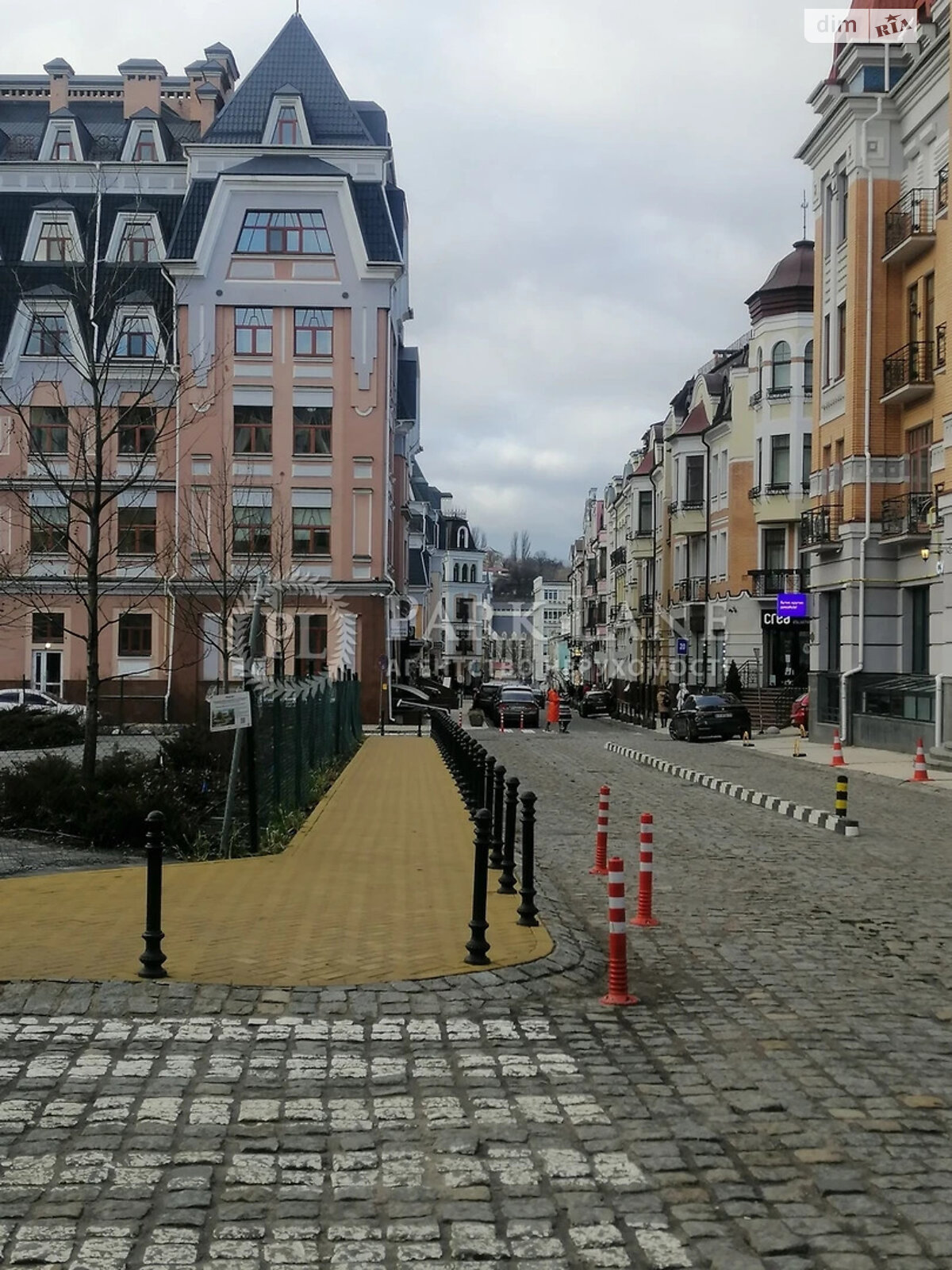 Продажа трехкомнатной квартиры в Киеве, на ул. Воздвиженская 22, район Подол фото 1 Продажа трехкомнатной квартиры в Киеве, на ул. Воздвиженская 22, район Подол фото 1