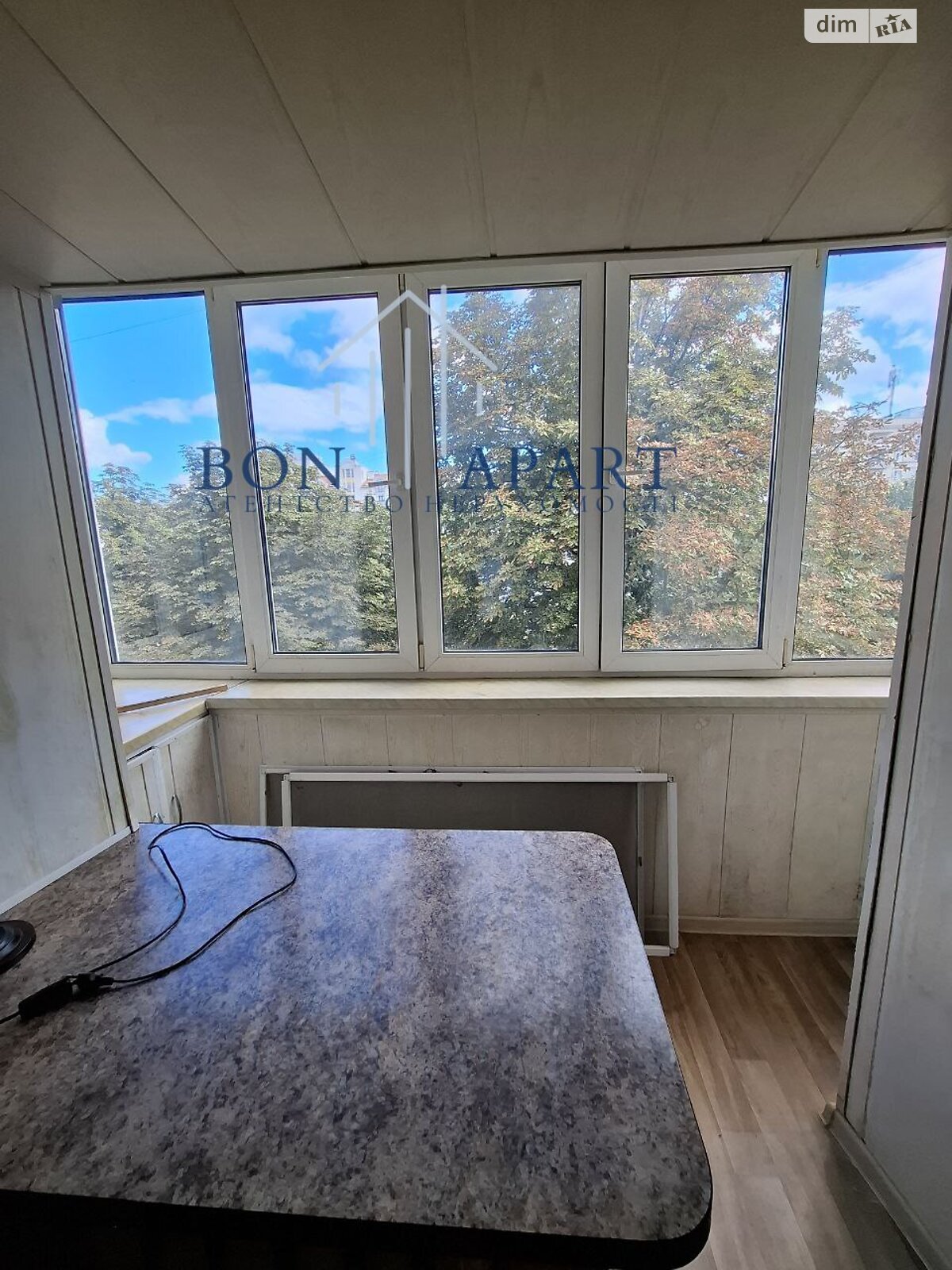 Продажа трехкомнатной квартиры в Киеве, на ул. Введенская 32, район Подол фото 1