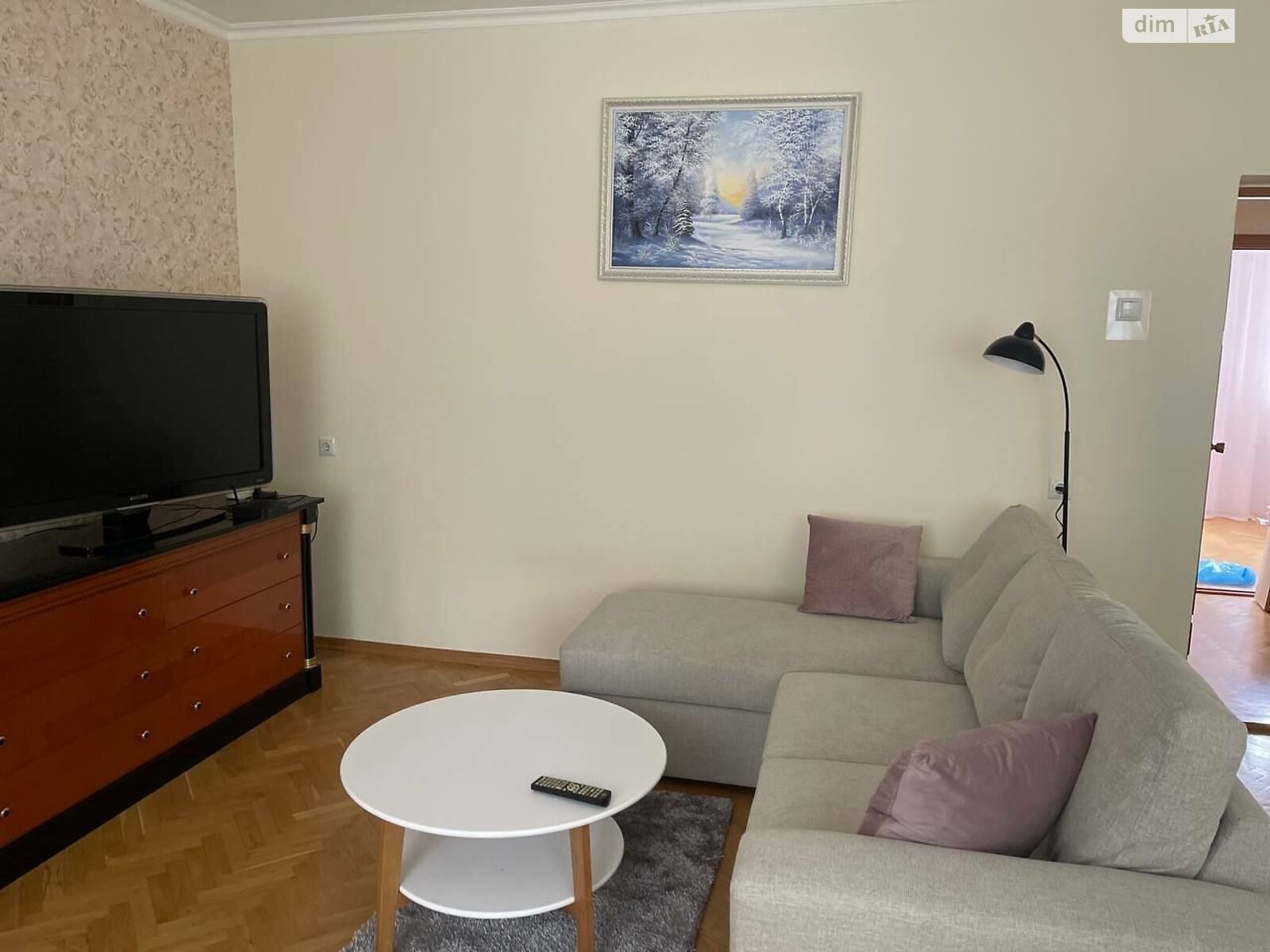 Продажа трехкомнатной квартиры в Киеве, на ул. Введенская 5, район Подол фото 1