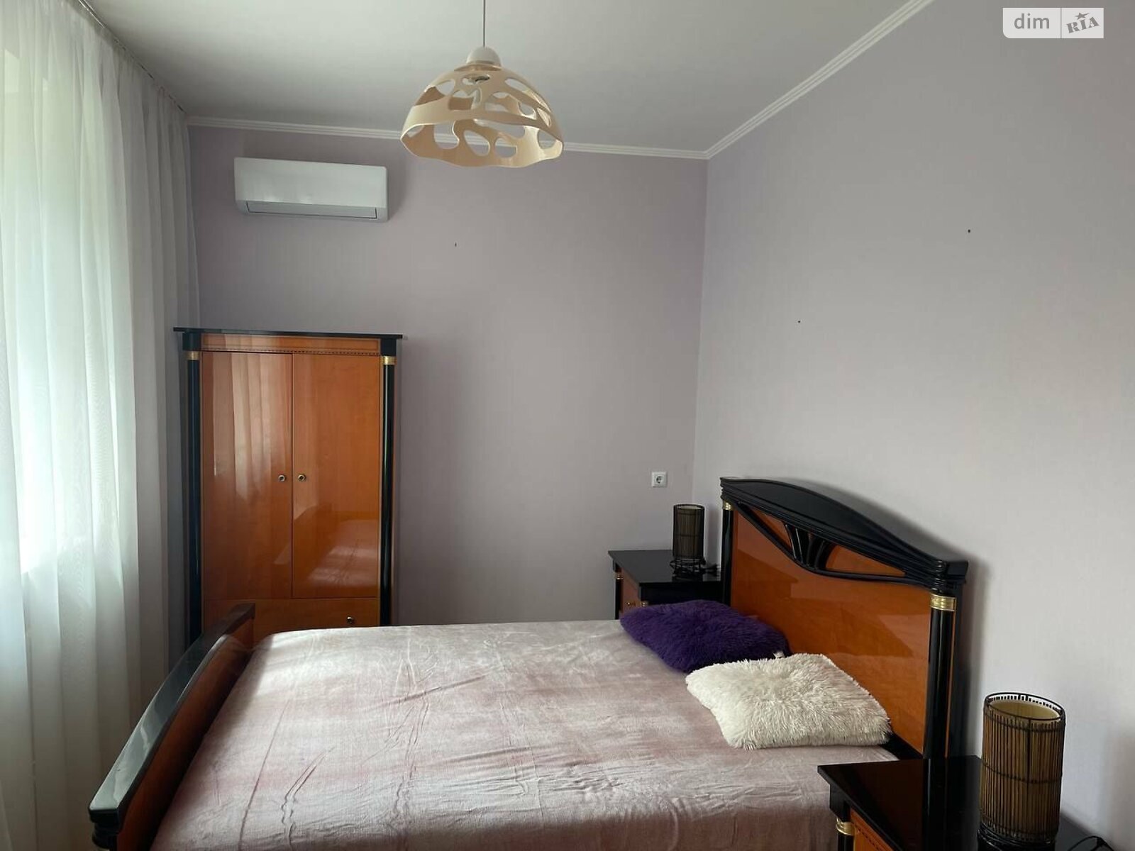 Продажа трехкомнатной квартиры в Киеве, на ул. Введенская 5, район Подол фото 1