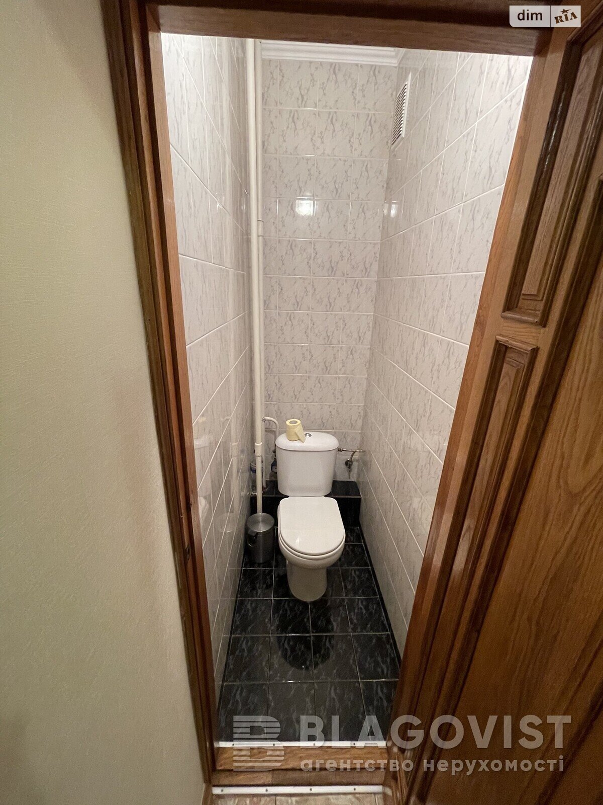 Продажа трехкомнатной квартиры в Киеве, на ул. Введенская 5, район Подол фото 1