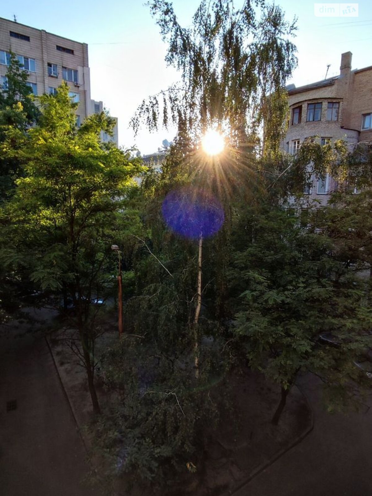 Продажа трехкомнатной квартиры в Киеве, на ул. Введенская 5, район Подол фото 1