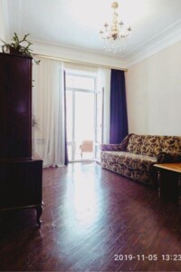Продажа трехкомнатной квартиры в Киеве, на ул. Ярославская 32/33, район Подол фото 2