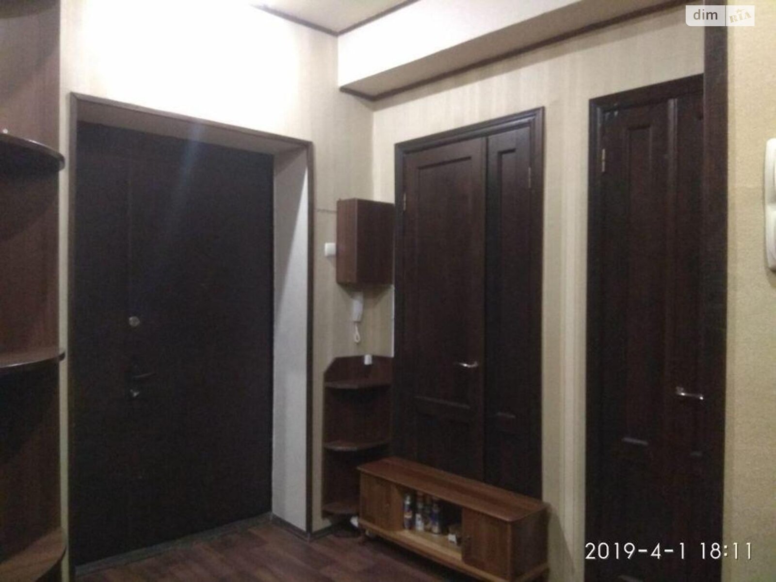 Продажа трехкомнатной квартиры в Киеве, на ул. Ярославская 32/33, район Подол фото 1 Продажа трехкомнатной квартиры в Киеве, на ул. Ярославская 32/33, район Подол фото 1