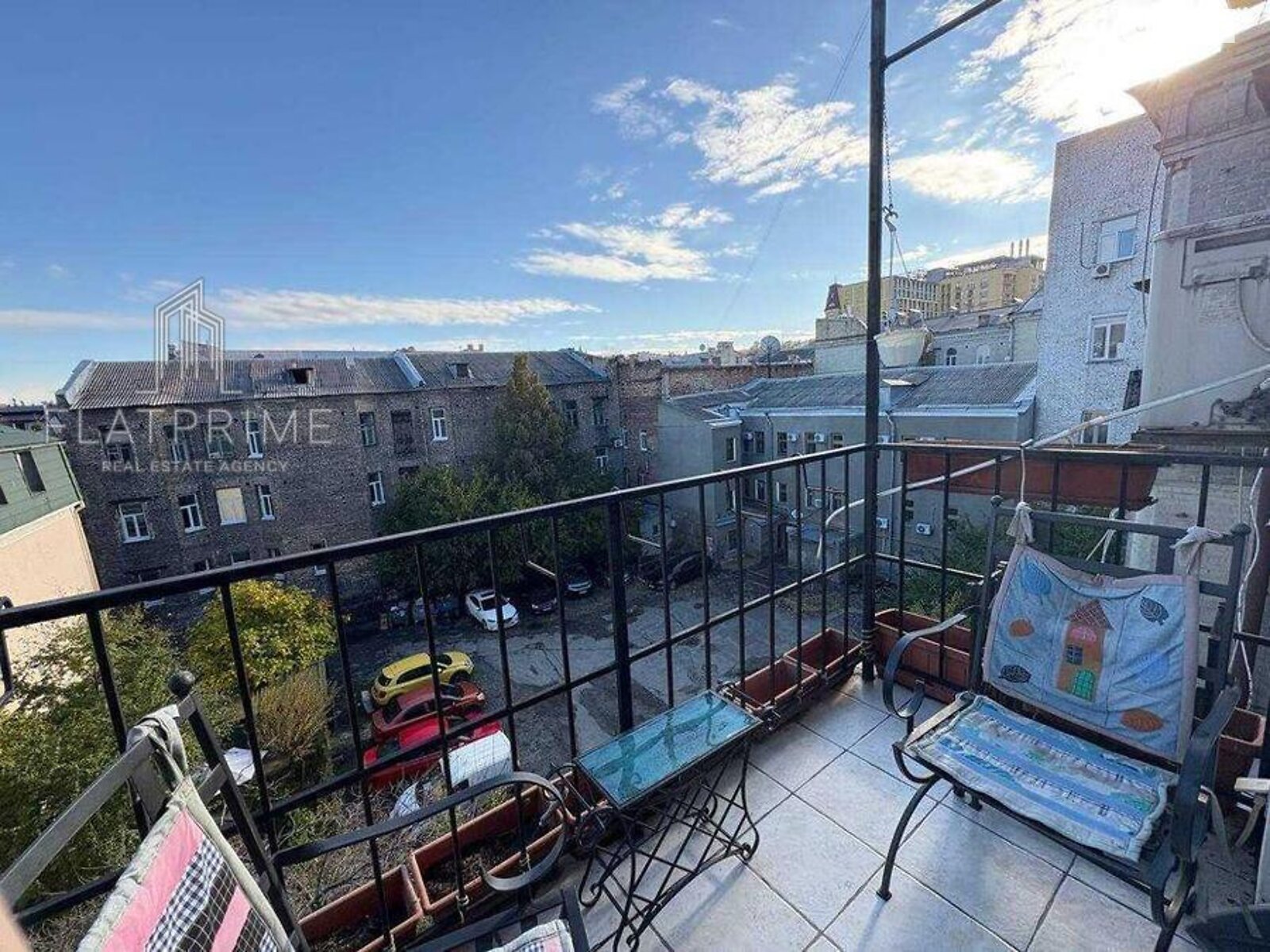 Продажа однокомнатной квартиры в Киеве, на ул. Ярославская 26, район Подол фото 1