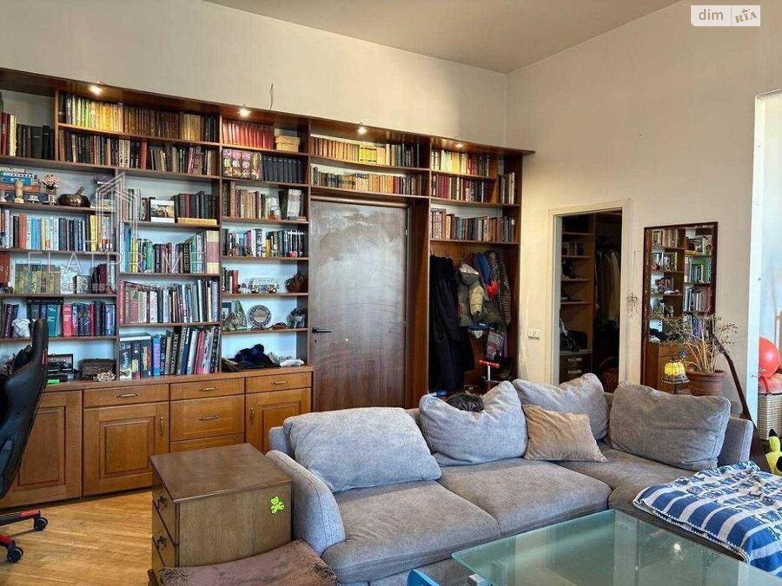 Продажа однокомнатной квартиры в Киеве, на ул. Ярославская 26, район Подол фото 1