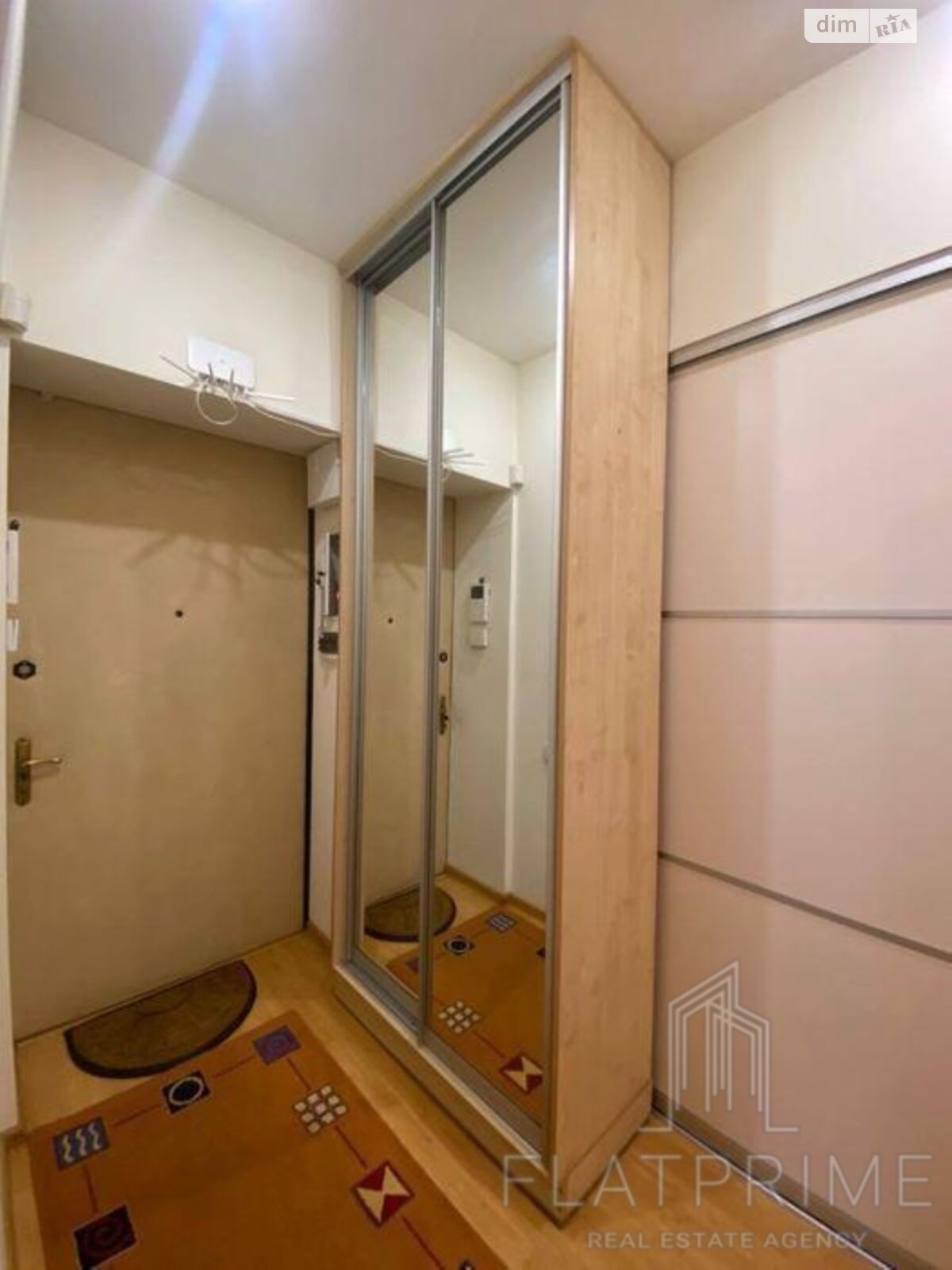 Продажа трехкомнатной квартиры в Киеве, на ул. Юрковская 36, район Подол фото 1 Продажа трехкомнатной квартиры в Киеве, на ул. Юрковская 36, район Подол фото 1