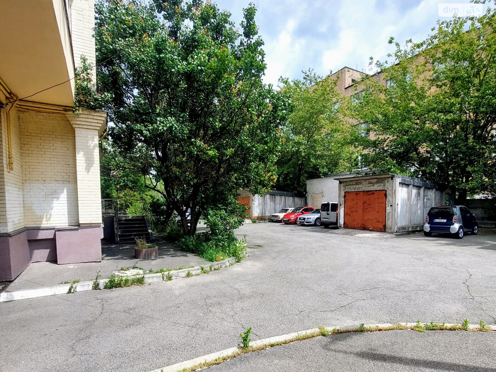 Продаж трикімнатної квартири в Києві, на вул. Юрківська 28, район Поділ фото 1 Продаж трикімнатної квартири в Києві, на вул. Юрківська 28, район Поділ фото 1