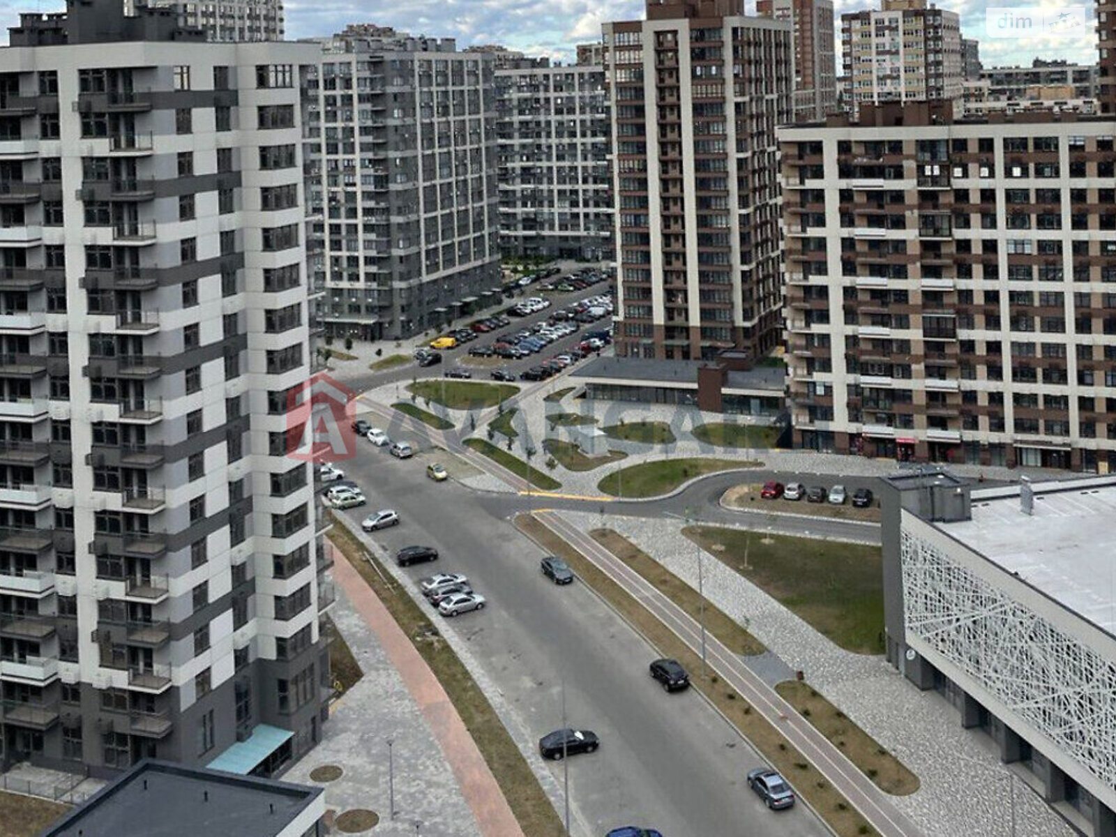 Продажа двухкомнатной квартиры в Киеве, на ул. Александра Олеся 3, район Подольский фото 1