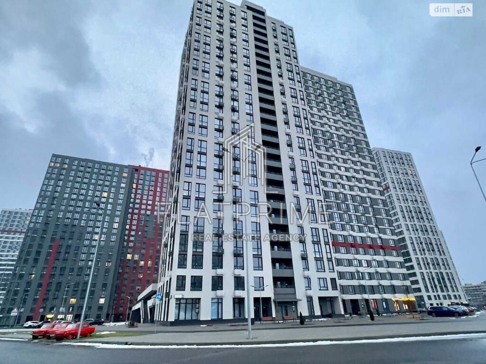 Продаж трикімнатної квартири в Києві, на вул. Олександра Олеся 8/17, район Подільський фото 1 Продаж трикімнатної квартири в Києві, на вул. Олександра Олеся 8/17, район Подільський фото 1