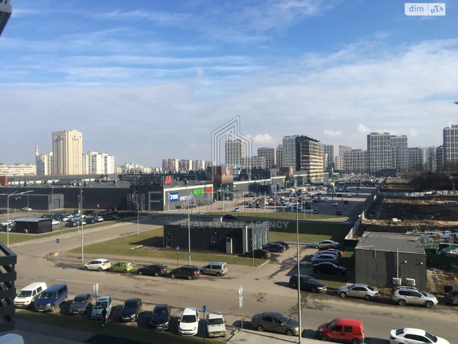 Продаж трикімнатної квартири в Києві, на вул. Олександра Олеся 8/17, район Подільський фото 1 Продаж трикімнатної квартири в Києві, на вул. Олександра Олеся 8/17, район Подільський фото 1