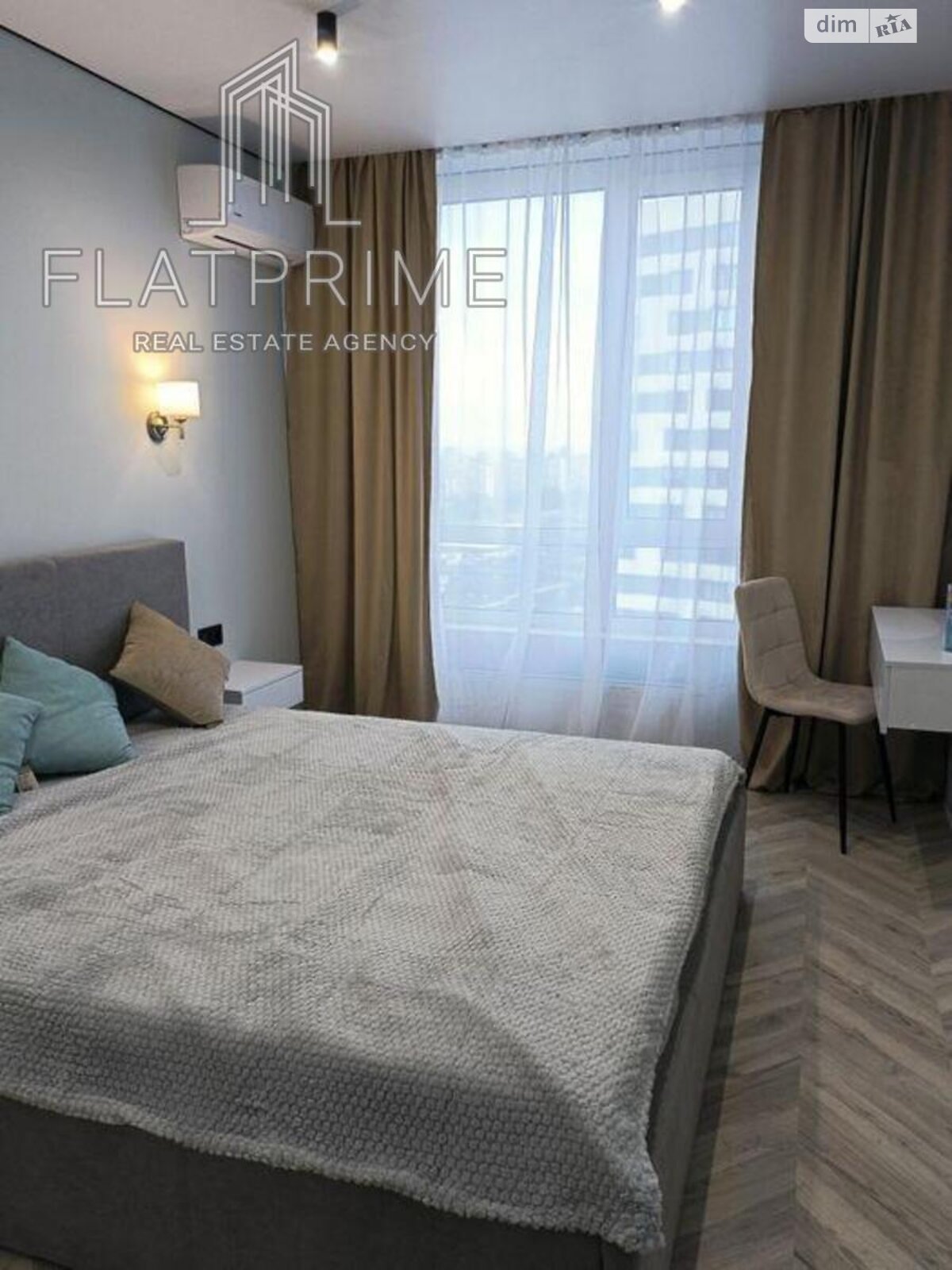 Продажа однокомнатной квартиры в Киеве, на ул. Александра Олеся 10, район Подольский фото 1