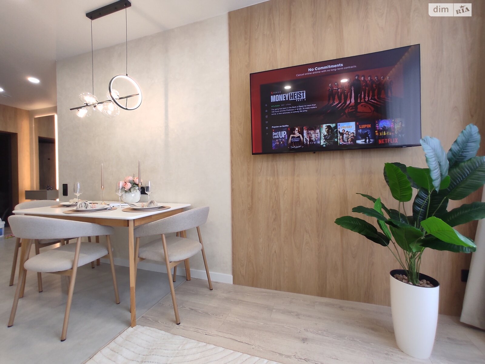 Продажа однокомнатной квартиры в Киеве, на ул. Александра Олеся 10, район Подольский фото 1