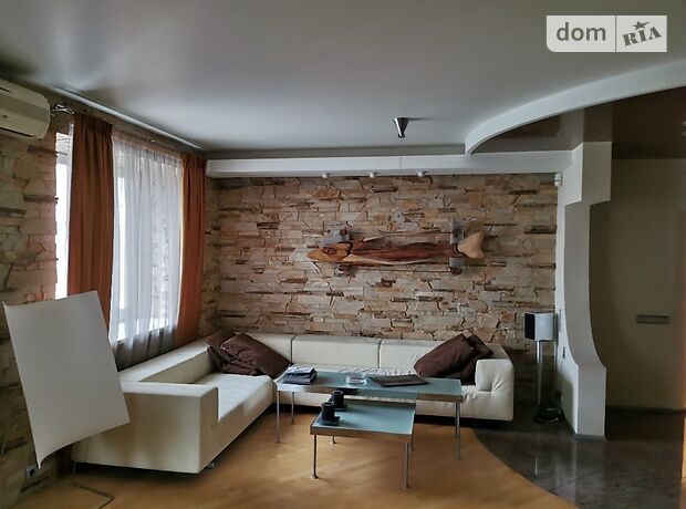 Продажа трехкомнатной квартиры в Киеве, на просп. Героев Сталинграда район Оболонский фото 1 Продажа трехкомнатной квартиры в Киеве, на просп. Героев Сталинграда район Оболонский фото 1