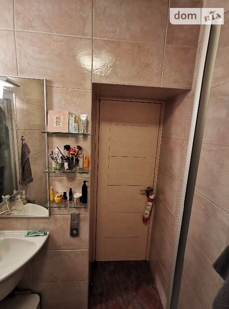 Продажа трехкомнатной квартиры в Киеве, на просп. Героев Сталинграда район Оболонский фото 1 Продажа трехкомнатной квартиры в Киеве, на просп. Героев Сталинграда район Оболонский фото 1