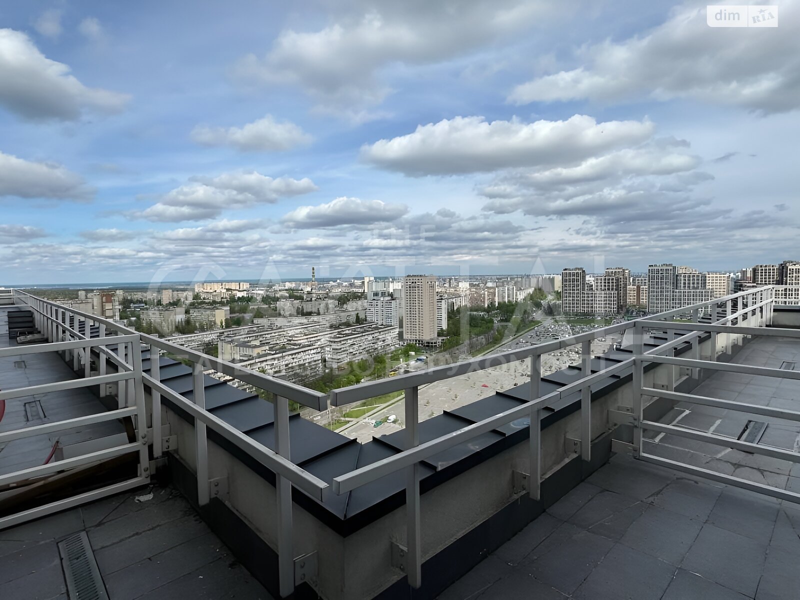 Продаж п`ятикімнатної квартири в Києві, на вул. Всеволода Змієнка 21, район Подільський фото 1 Продаж п`ятикімнатної квартири в Києві, на вул. Всеволода Змієнка 21, район Подільський фото 1