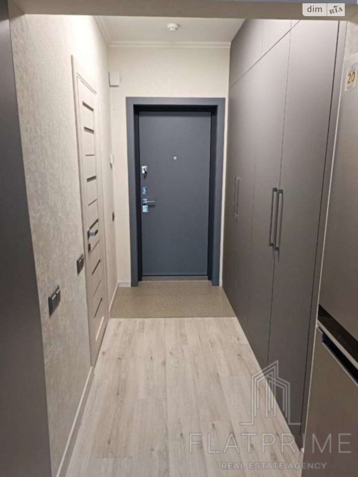 Продажа трехкомнатной квартиры в Киеве, на просп. Европейского Союза 43Б, район Подольский фото 1 Продажа трехкомнатной квартиры в Киеве, на просп. Европейского Союза 43Б, район Подольский фото 1