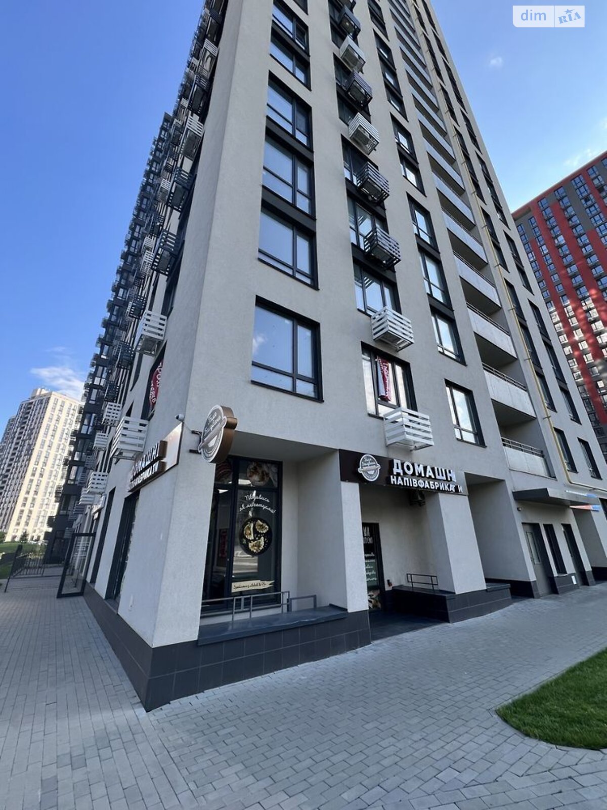 Продажа трехкомнатной квартиры в Киеве, на просп. Европейского Союза 51, район Подольский фото 1 Продажа трехкомнатной квартиры в Киеве, на просп. Европейского Союза 51, район Подольский фото 1