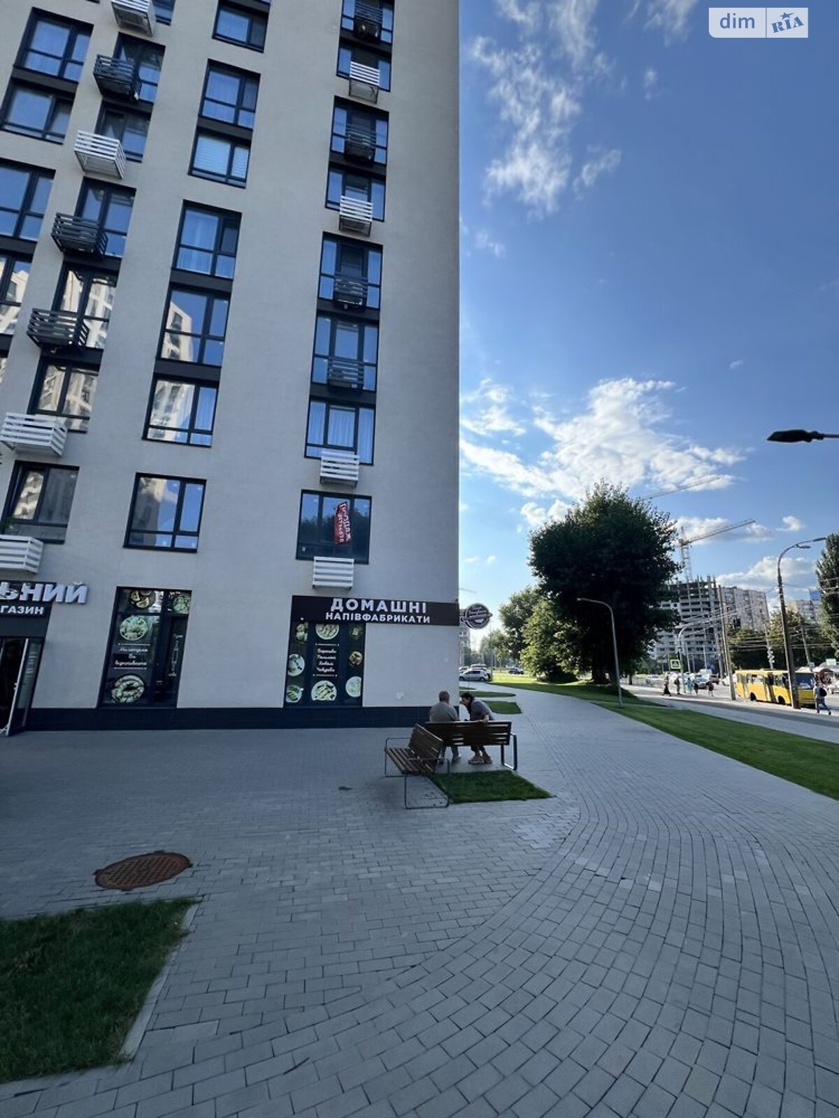 Продажа трехкомнатной квартиры в Киеве, на просп. Европейского Союза 51, район Подольский фото 1 Продажа трехкомнатной квартиры в Киеве, на просп. Европейского Союза 51, район Подольский фото 1
