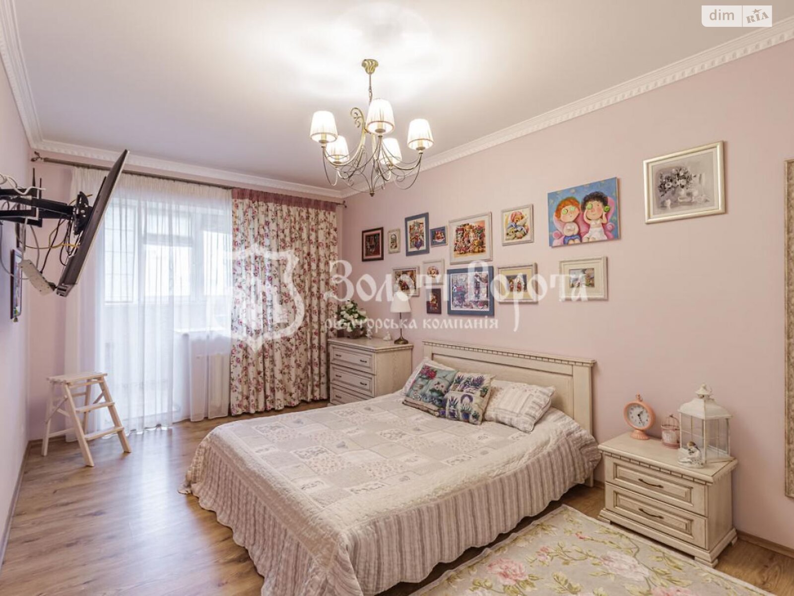 Продажа двухкомнатной квартиры в Киеве, на просп. Европейского Союза 19А, район Подольский фото 1 Продажа двухкомнатной квартиры в Киеве, на просп. Европейского Союза 19А, район Подольский фото 1