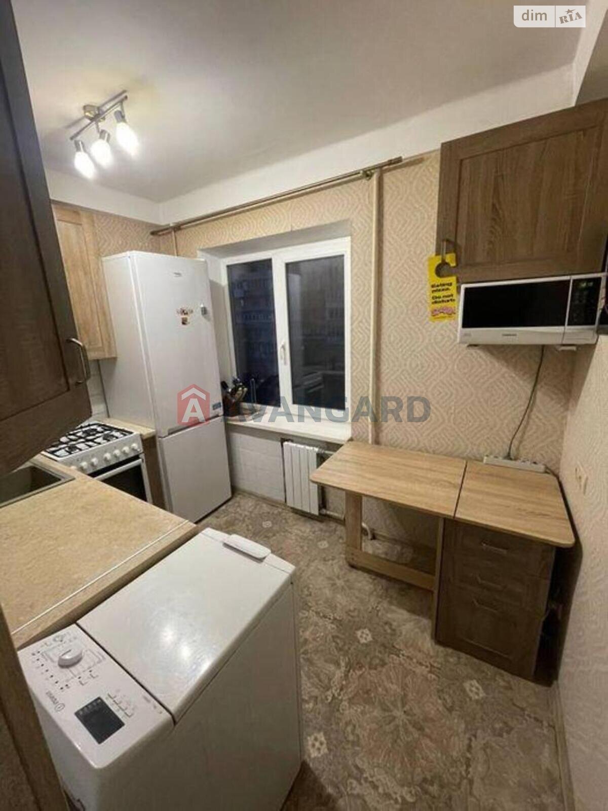 Продажа трехкомнатной квартиры в Киеве, на просп. Европейского Союза 9, район Подольский фото 1