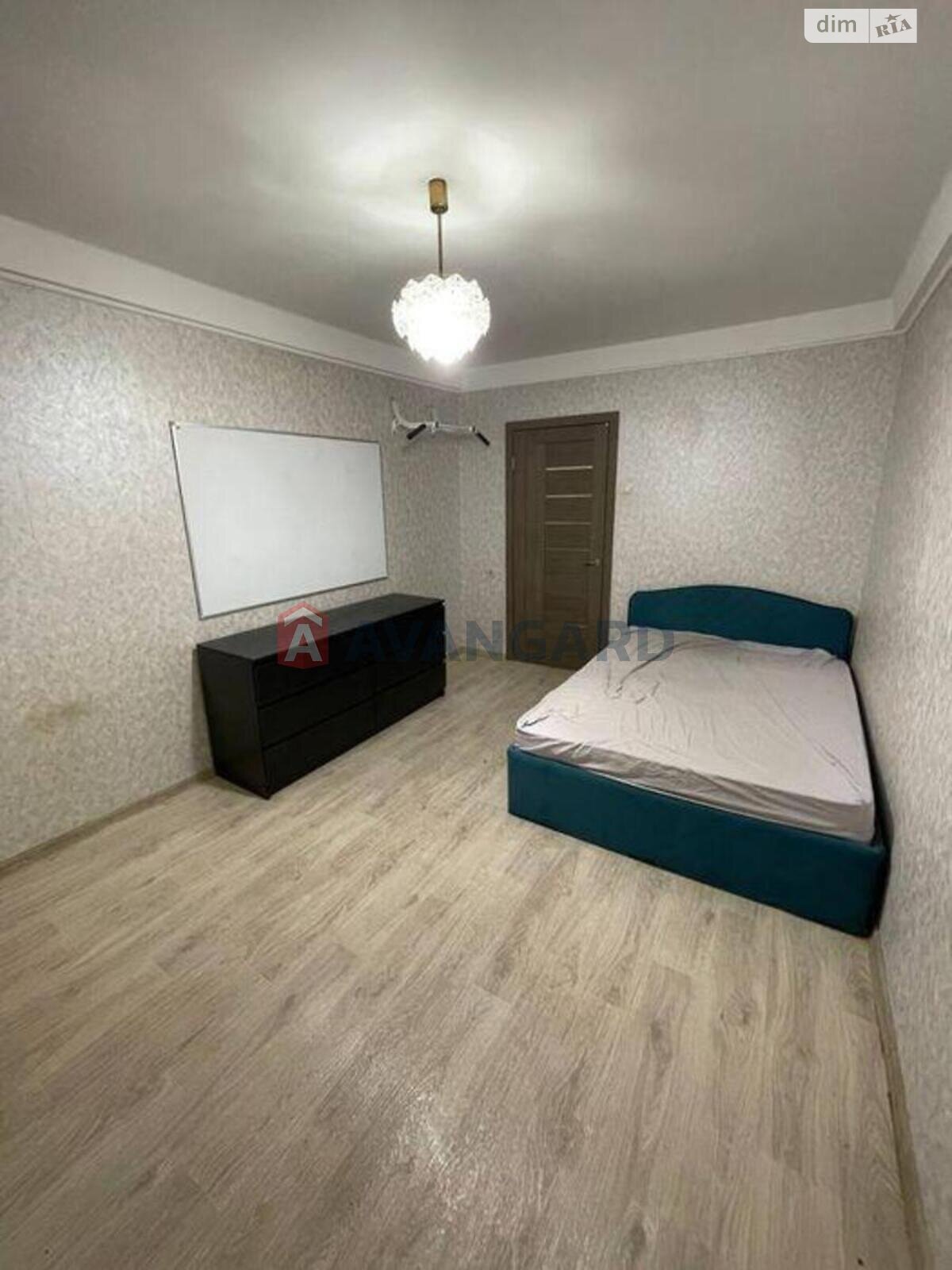 Продажа трехкомнатной квартиры в Киеве, на просп. Европейского Союза 9, район Подольский фото 1