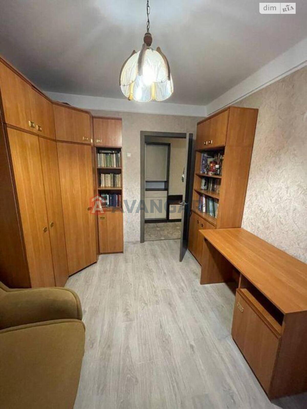 Продажа трехкомнатной квартиры в Киеве, на просп. Европейского Союза 9, район Подольский фото 1