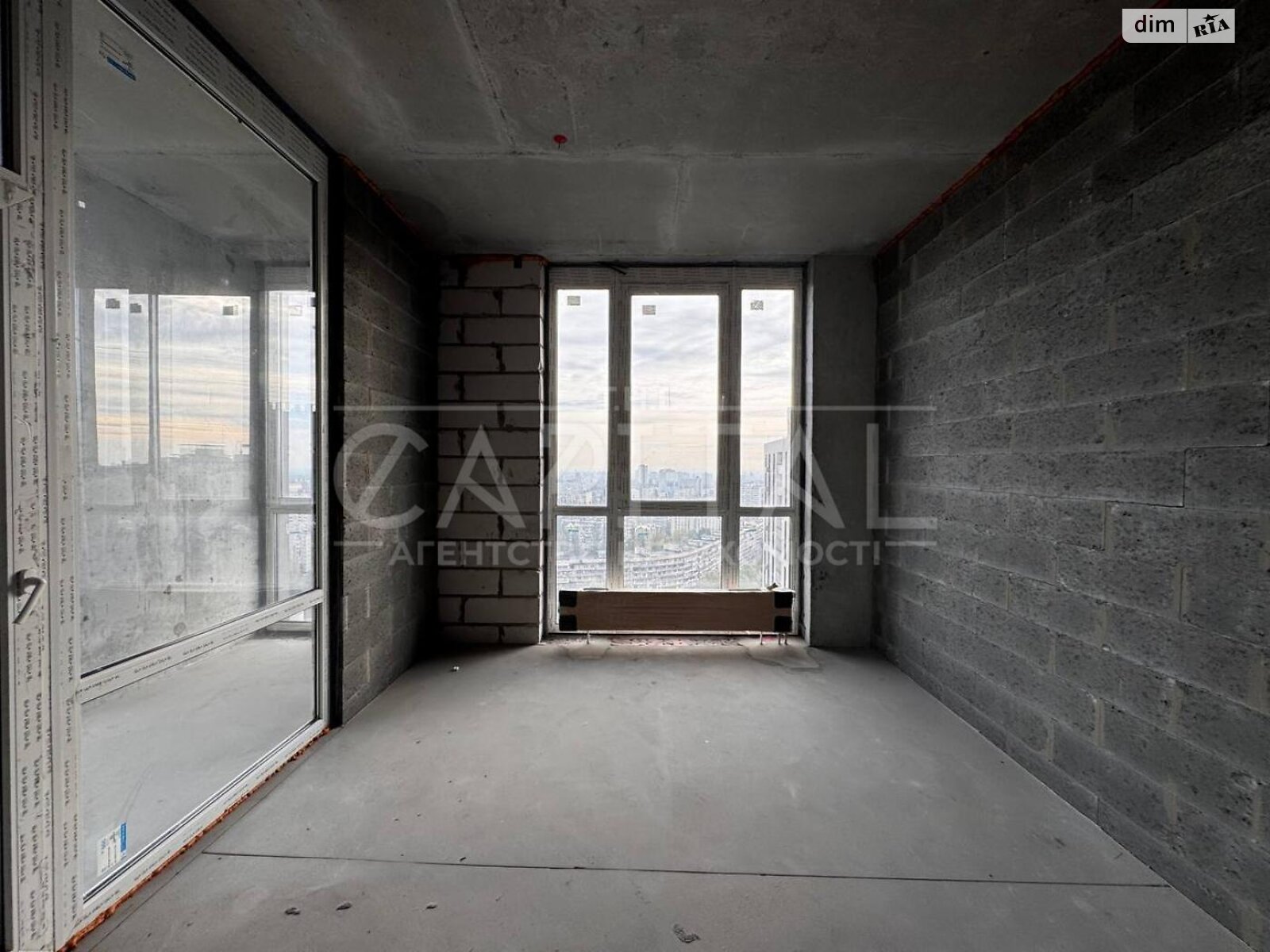 Продажа двухкомнатной квартиры в Киеве, на просп. Европейского Союза 53/46, район Подольский фото 1