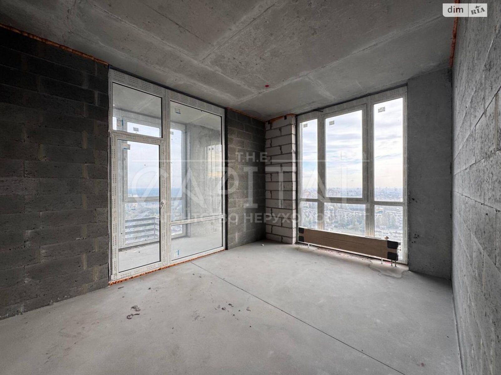 Продажа двухкомнатной квартиры в Киеве, на просп. Европейского Союза 53/46, район Подольский фото 1