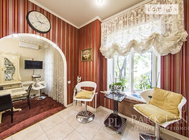 Продажа трехкомнатной квартиры в Киеве, на ул. Фрунзе 109б район Подольский фото 1 Продажа трехкомнатной квартиры в Киеве, на ул. Фрунзе 109б район Подольский фото 1