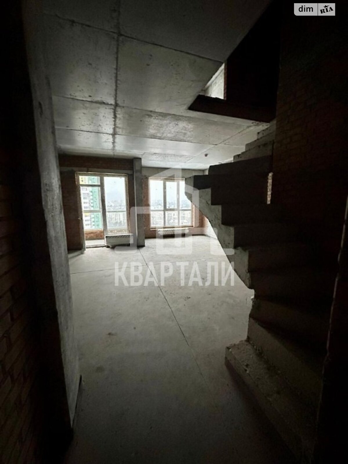 Продажа трехкомнатной квартиры в Киеве, на ул. Вышгородская 45Г, район Подольский фото 1