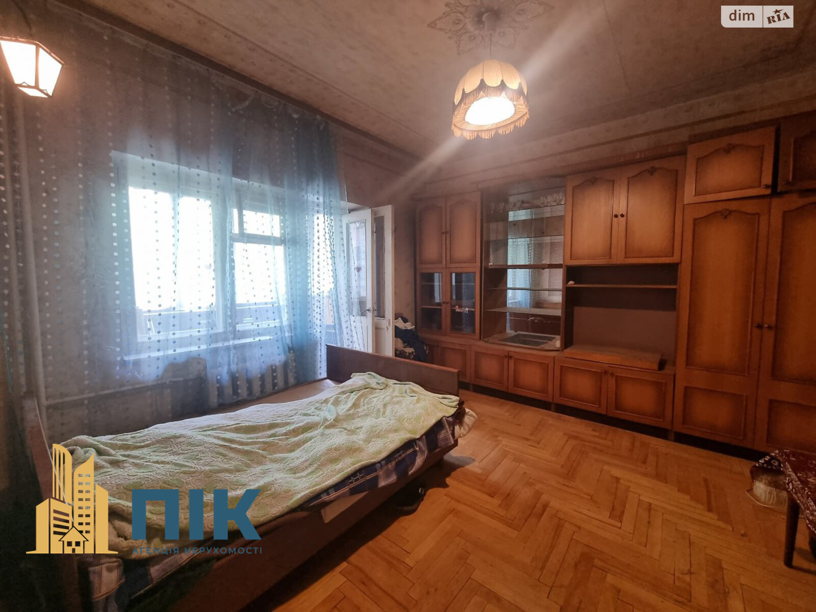 Продаж трикімнатної квартири в Києві, на вул. Хорива 33, район Подільський фото 1