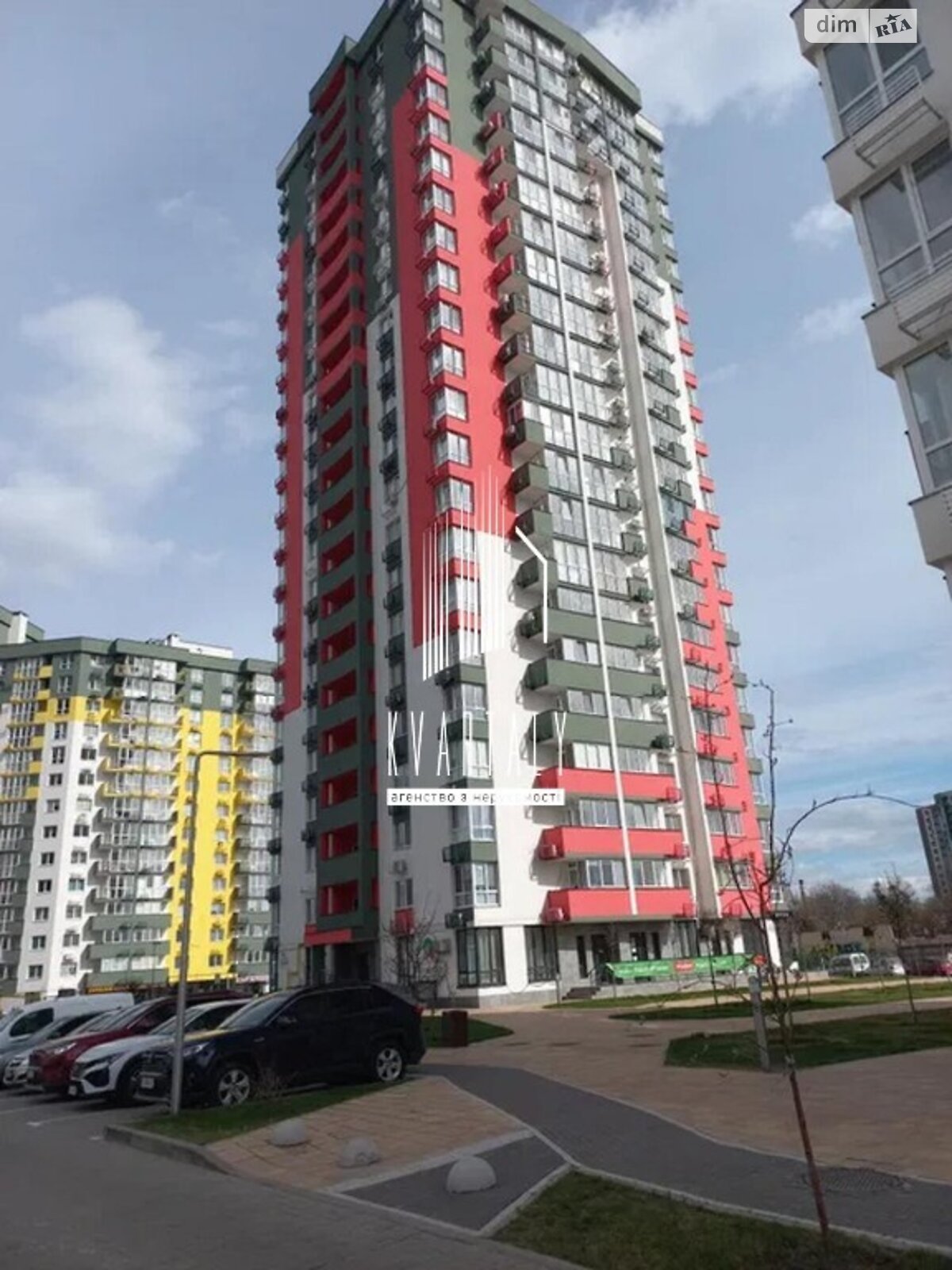 Продаж трикімнатної квартири в Києві, на вул. Івана Виговського 10Д, район Подільський фото 1 Продаж трикімнатної квартири в Києві, на вул. Івана Виговського 10Д, район Подільський фото 1