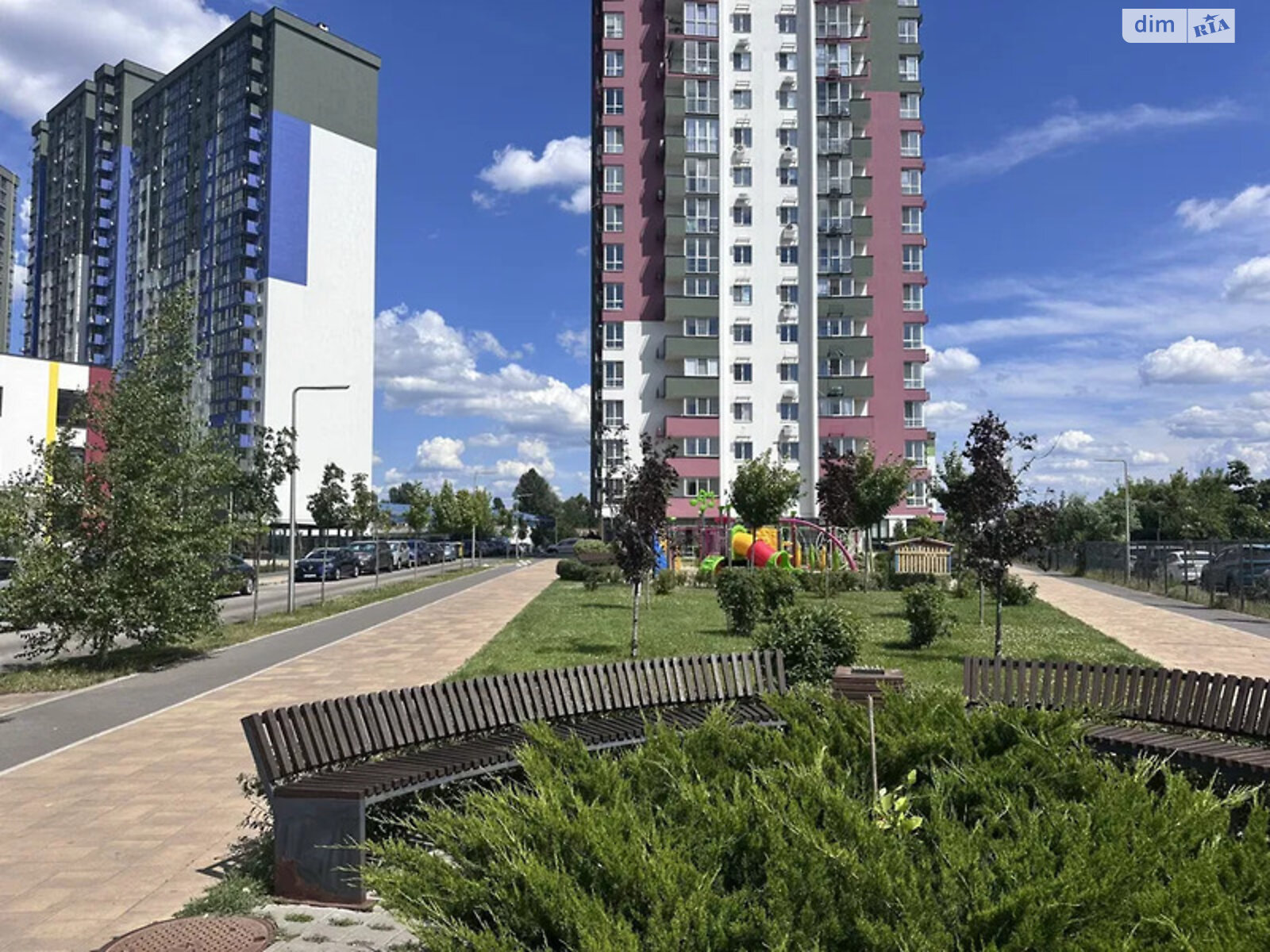 Продаж трикімнатної квартири в Києві, на вул. Івана Виговського, район Подільський фото 1 Продаж трикімнатної квартири в Києві, на вул. Івана Виговського, район Подільський фото 1