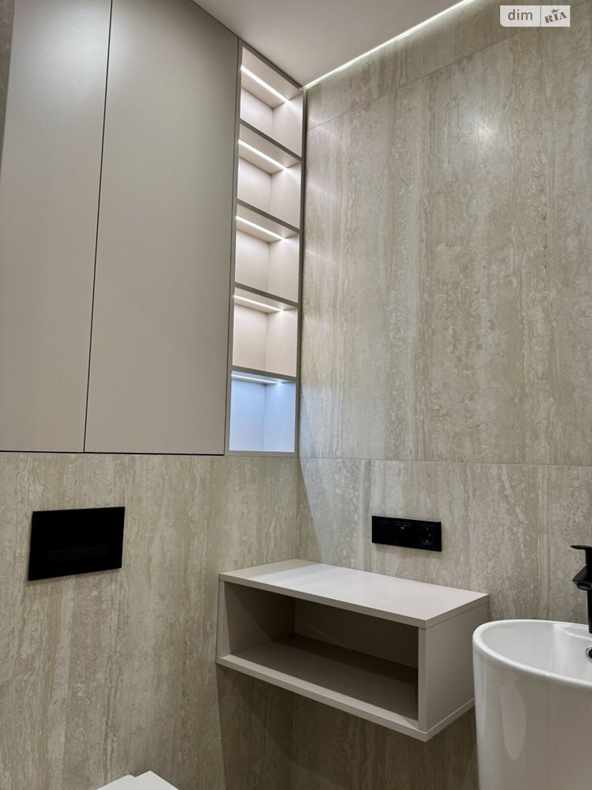 Продажа двухкомнатной квартиры в Киеве, на ул. Ивана Выговского 44, кв. 23, район Подольский фото 1 Продажа двухкомнатной квартиры в Киеве, на ул. Ивана Выговского 44, кв. 23, район Подольский фото 1