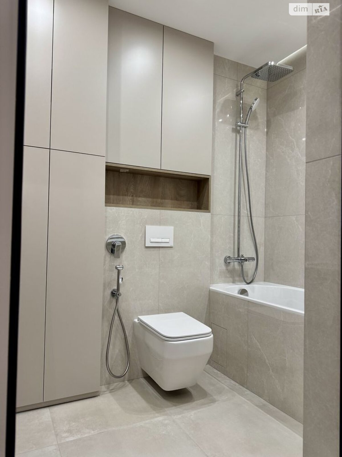 Продажа двухкомнатной квартиры в Киеве, на ул. Ивана Выговского 44, кв. 23, район Подольский фото 1 Продажа двухкомнатной квартиры в Киеве, на ул. Ивана Выговского 44, кв. 23, район Подольский фото 1