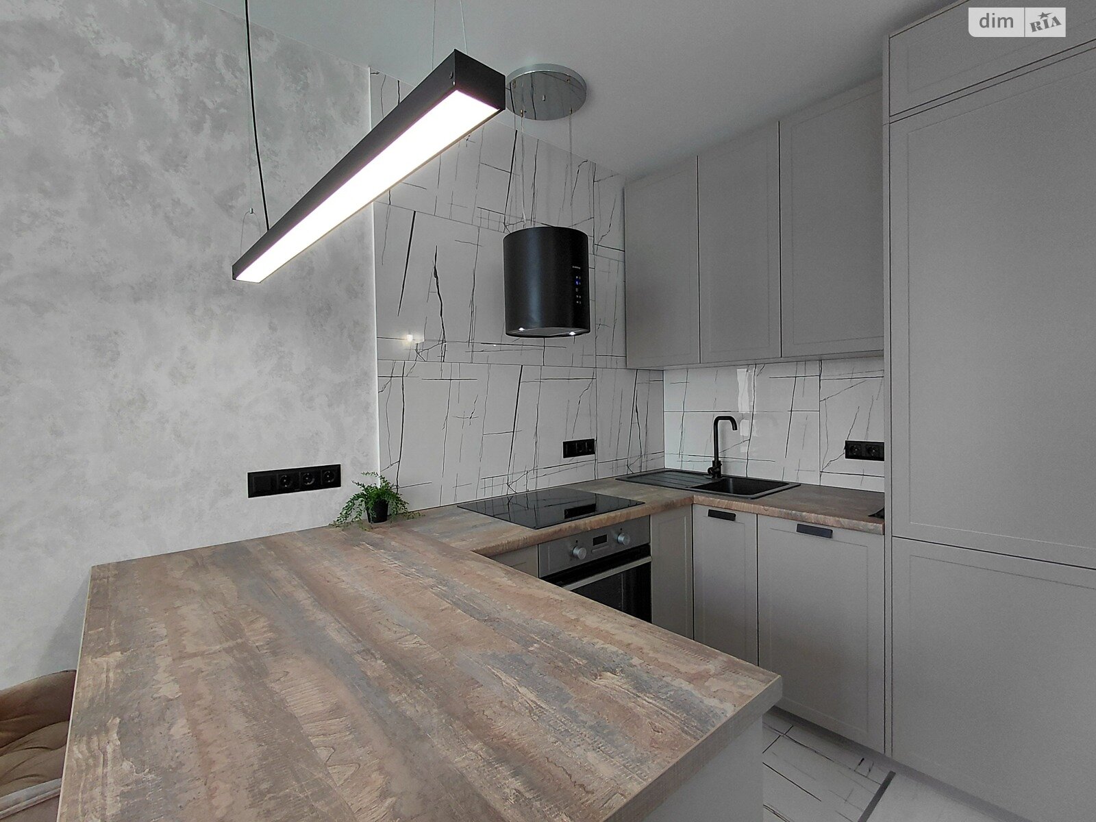 Продажа однокомнатной квартиры в Киеве, на ул. Ивана Выговского 44, район Подольский фото 1