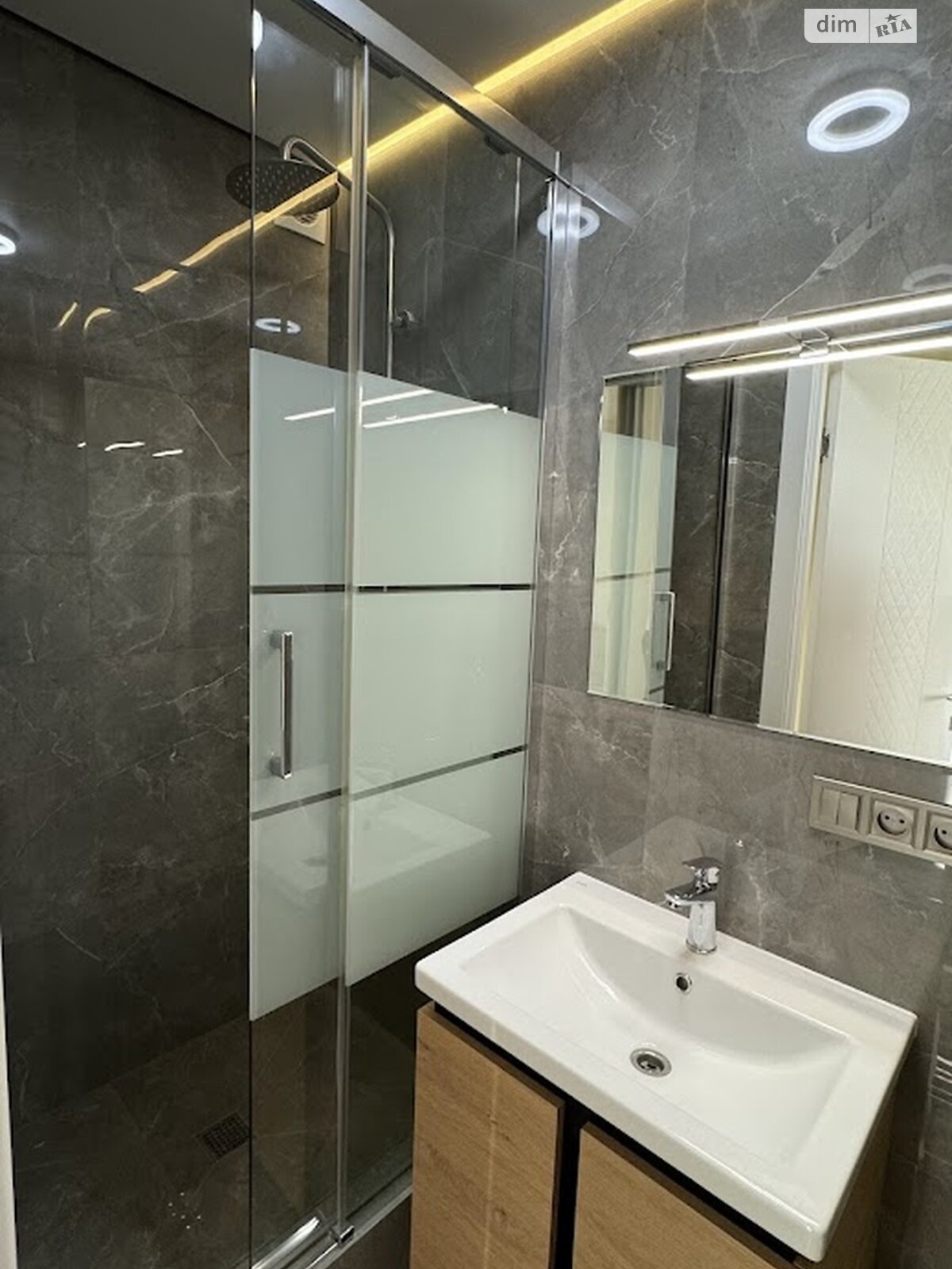 Продажа однокомнатной квартиры в Киеве, на ул. Кирилловская 89, район Подольский фото 1 Продажа однокомнатной квартиры в Киеве, на ул. Кирилловская 89, район Подольский фото 1