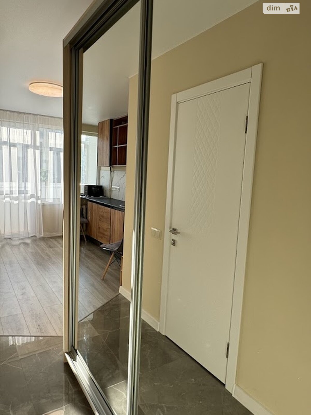 Продажа однокомнатной квартиры в Киеве, на ул. Кирилловская 89, район Подольский фото 1 Продажа однокомнатной квартиры в Киеве, на ул. Кирилловская 89, район Подольский фото 1