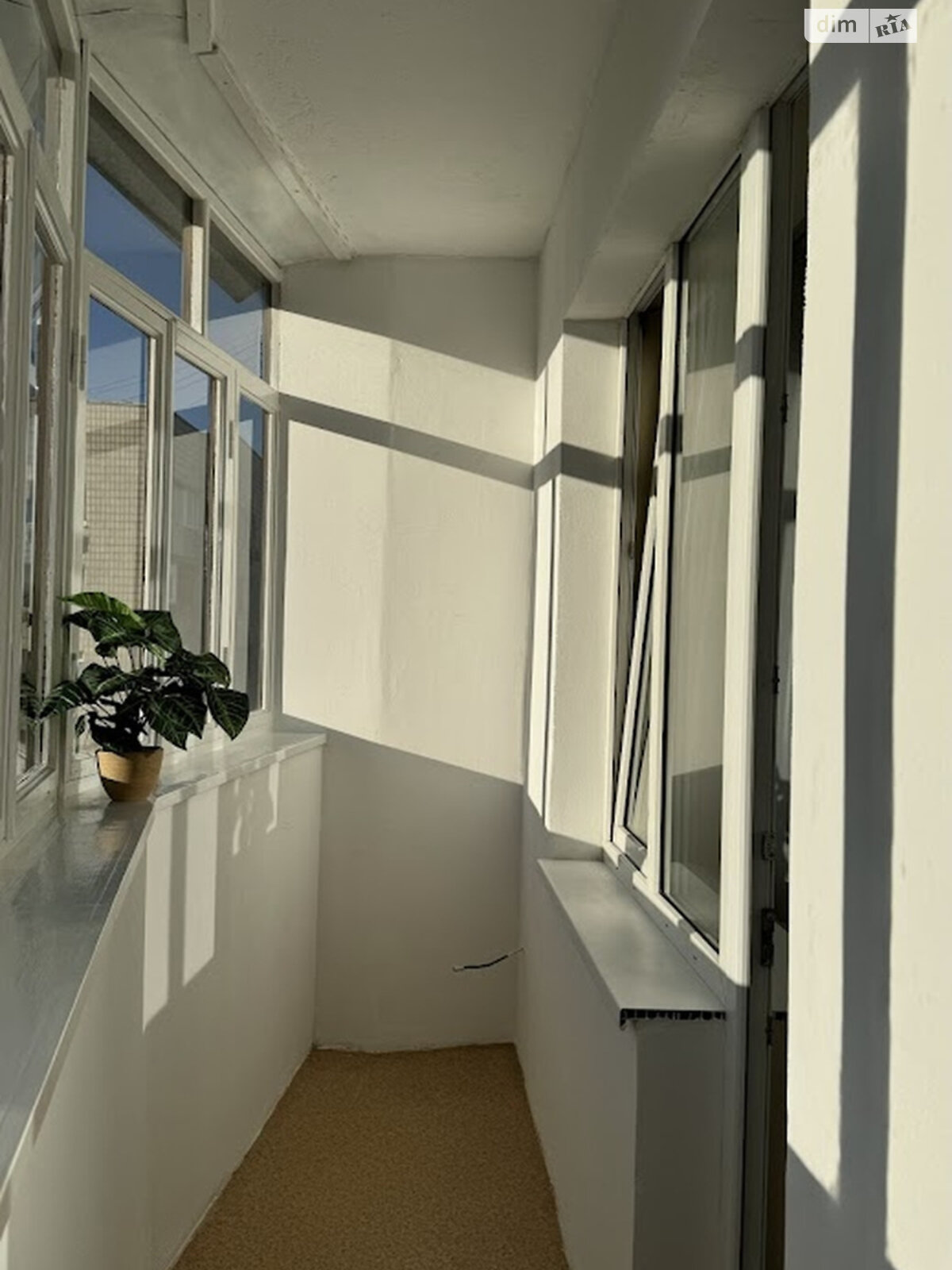 Продажа однокомнатной квартиры в Киеве, на ул. Кирилловская 89, район Подольский фото 1 Продажа однокомнатной квартиры в Киеве, на ул. Кирилловская 89, район Подольский фото 1