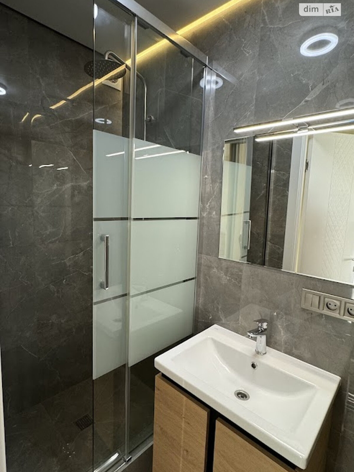 Продажа однокомнатной квартиры в Киеве, на ул. Кирилловская 89, район Подольский фото 1 Продажа однокомнатной квартиры в Киеве, на ул. Кирилловская 89, район Подольский фото 1