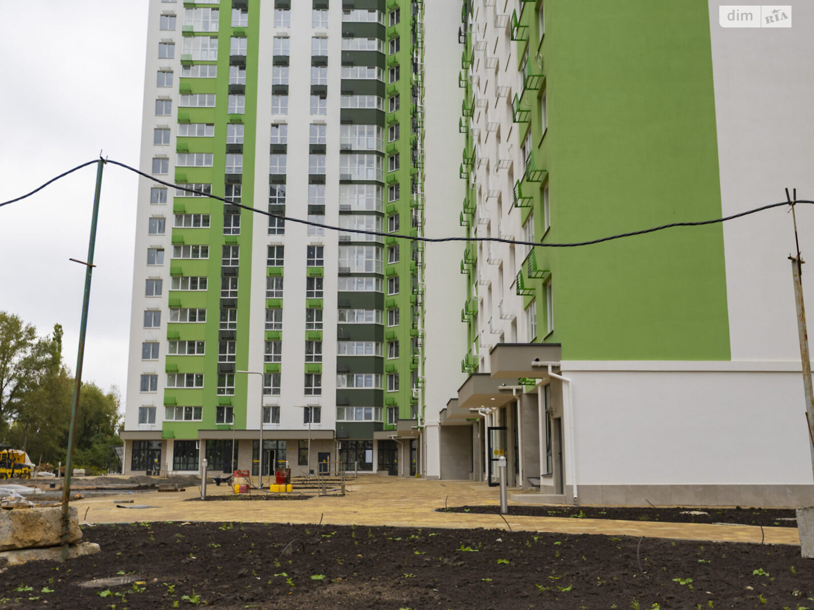 Продаж трикімнатної квартири в Києві, на вул. Івана Виговського 10Б, район Подільський фото 1