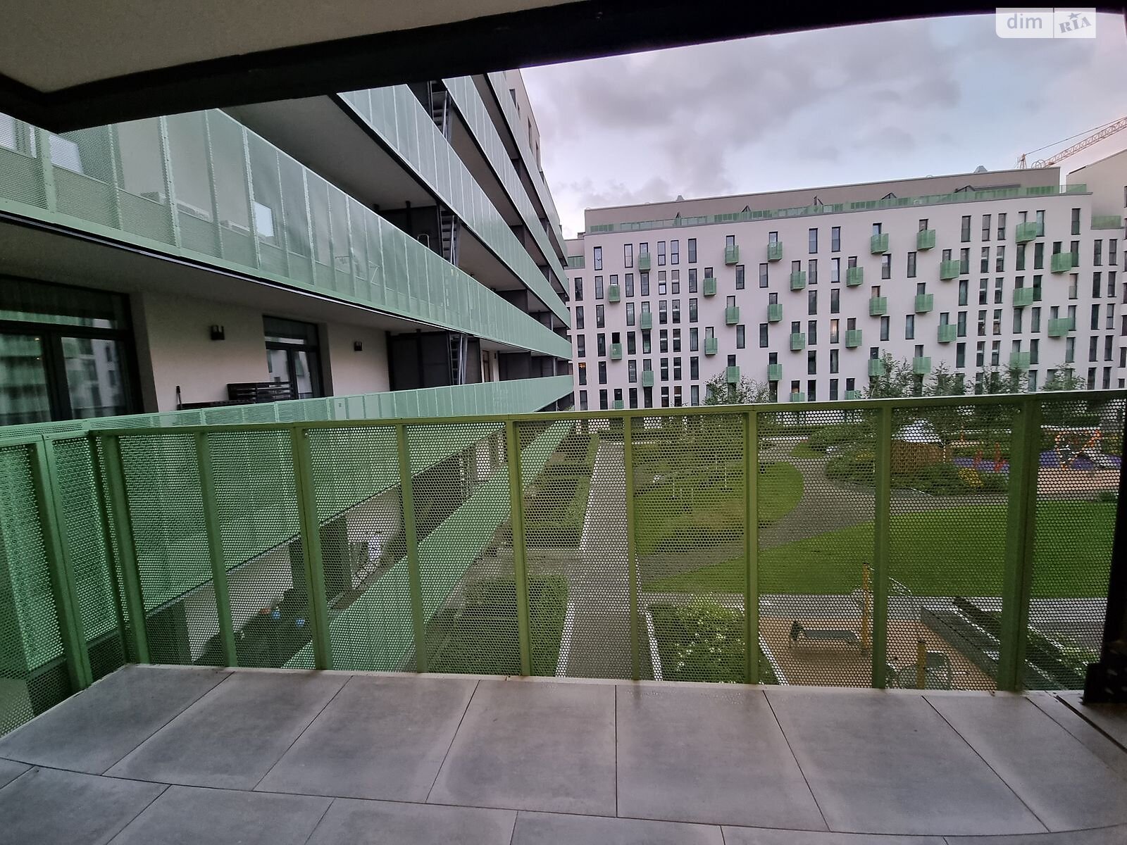 Продажа двухкомнатной квартиры в Киеве, на ул. Набережно-Рыбальская дорога 3, район Подольский фото 1