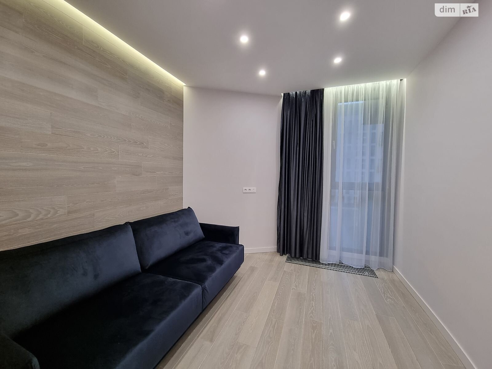 Продажа двухкомнатной квартиры в Киеве, на ул. Набережно-Рыбальская дорога 3, район Подольский фото 1