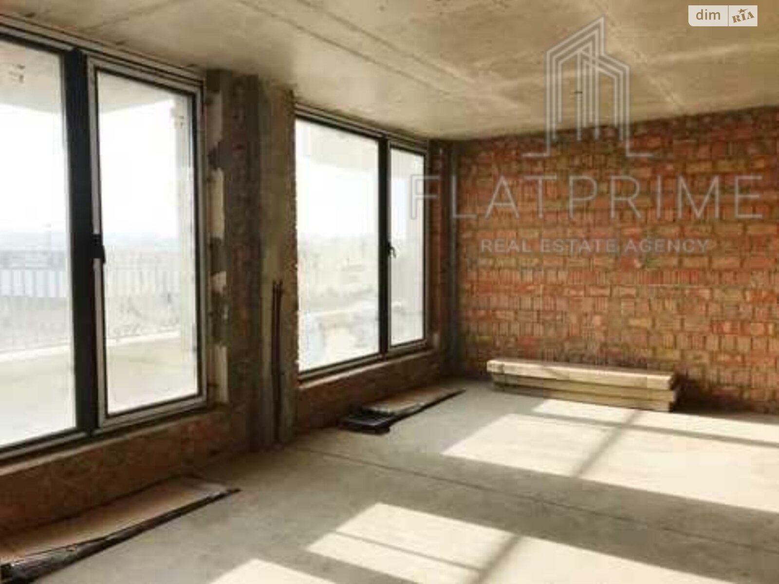 Продажа двухкомнатной квартиры в Киеве, на ул. Набережно-Рыбальская дорога 3, район Подольский фото 1 Продажа двухкомнатной квартиры в Киеве, на ул. Набережно-Рыбальская дорога 3, район Подольский фото 1