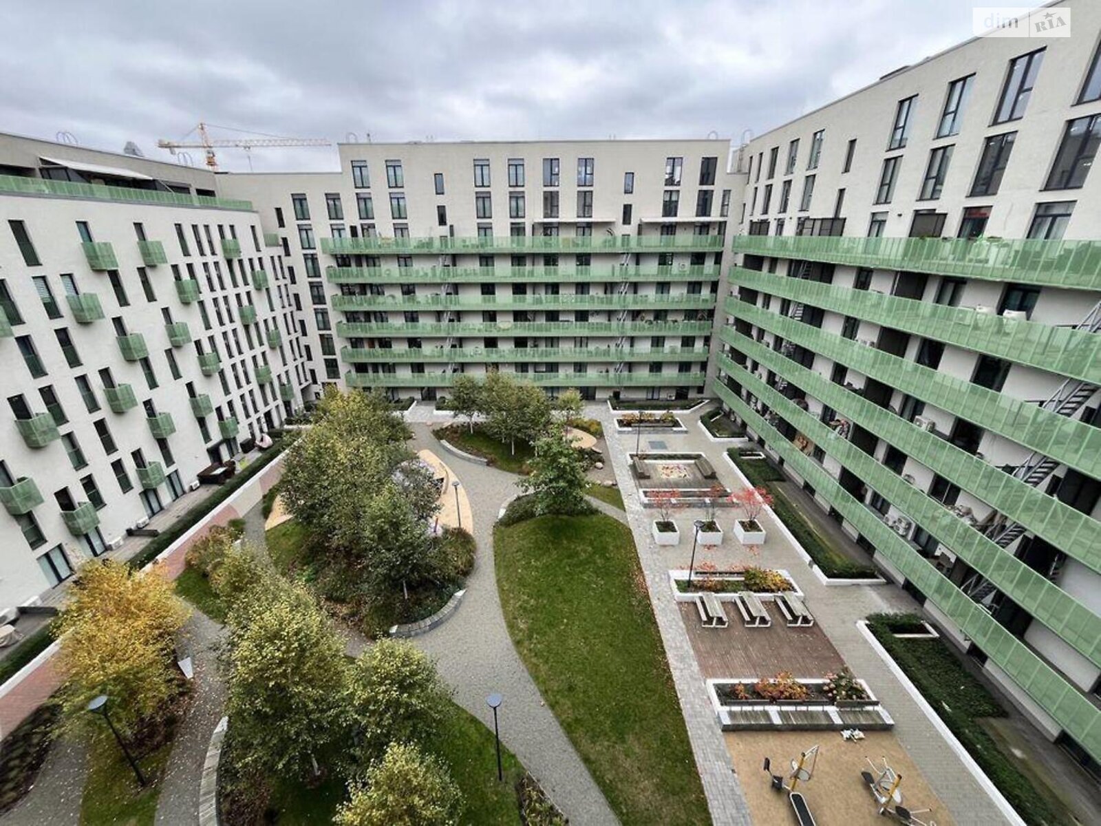 Продажа двухкомнатной квартиры в Киеве, на ул. Набережно-Рыбальская дорога 3, район Подольский фото 1