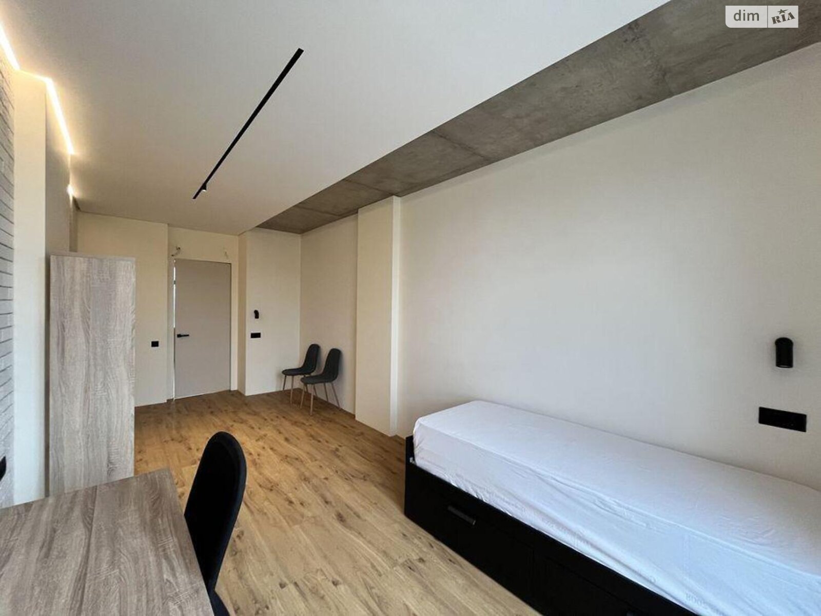 Продажа двухкомнатной квартиры в Киеве, на ул. Набережно-Рыбальская дорога 3, район Подольский фото 1