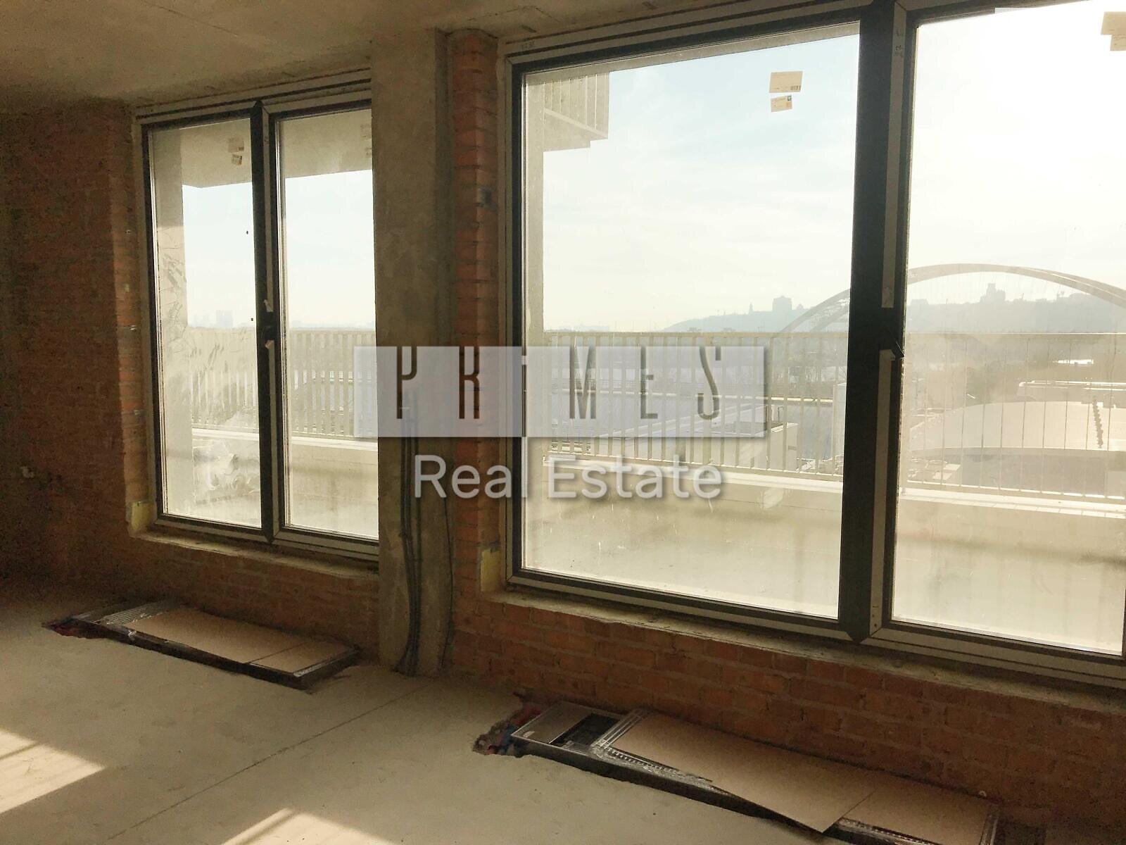 Продажа двухкомнатной квартиры в Киеве, на ул. Набережно-Рыбальская дорога 3, район Подольский фото 1