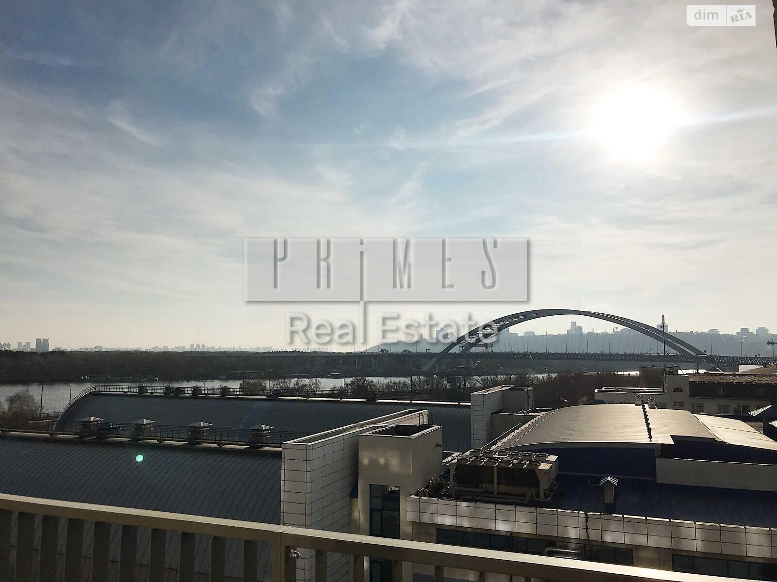 Продажа двухкомнатной квартиры в Киеве, на ул. Набережно-Рыбальская дорога 3, район Подольский фото 1