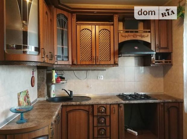 Продажа трехкомнатной квартиры в Киеве на ул. Наталии Ужвий 10, район Подольский, фото 1 Продажа трехкомнатной квартиры в Киеве на ул. Наталии Ужвий 10, район Подольский, фото 1